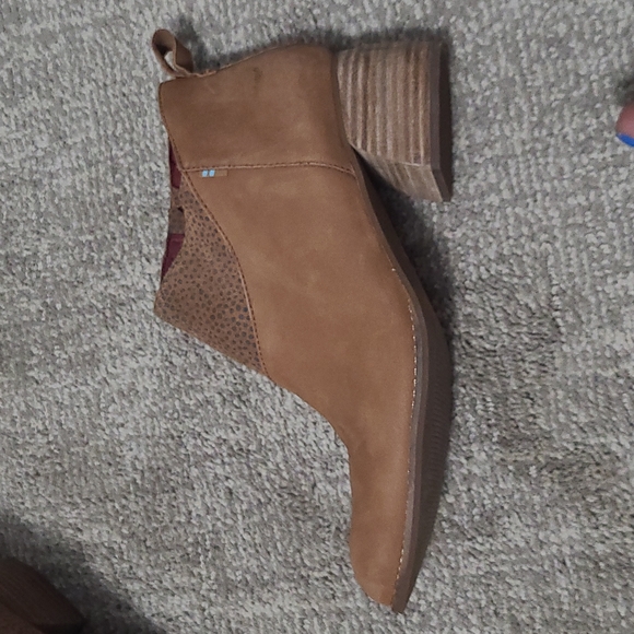 TOMS ankle boots - Picture 3 of 3